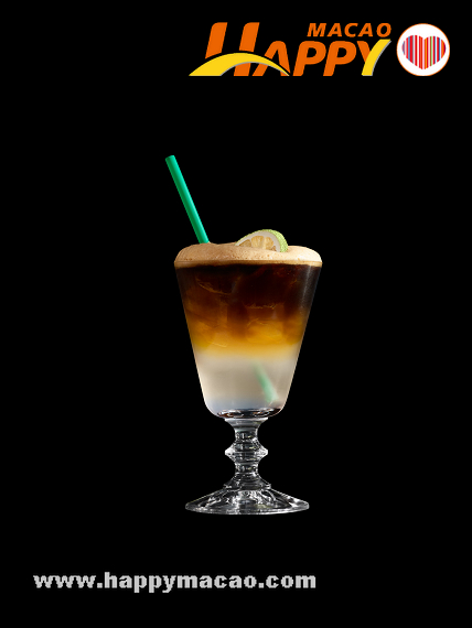 Starbucks_Coconut_Water_Espresso_Shakerato