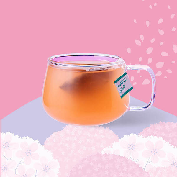 Starbucks_Pink_Peach_Blossom_Green_Tea_Lemonade_1_1